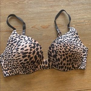 Victoria’s Secret push up bra
